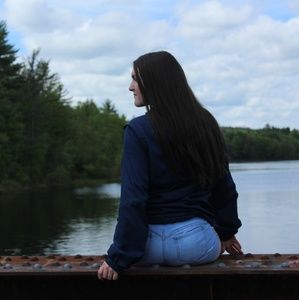 Meet your Posher, Alyssa